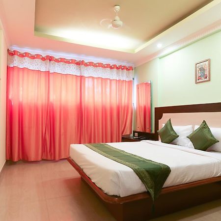 Treebo Trip Grand Regency Hotel Bangalore Exterior foto